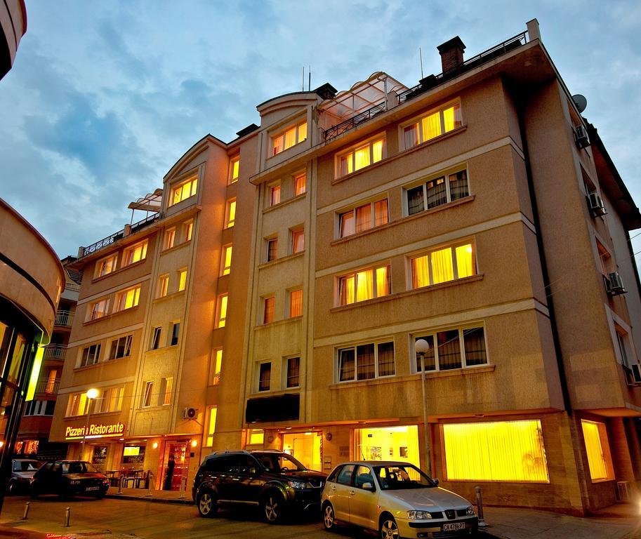 Apartments Carrera Sofia Exterior foto